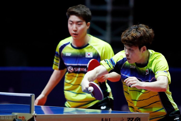 令人瞩目 令人瞩目